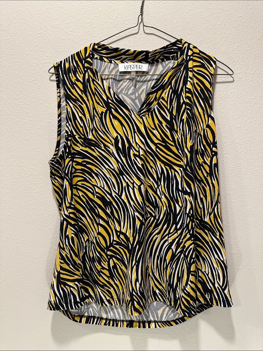 Kasper Yellow Black White Abstract Print Sleeveless Camisole